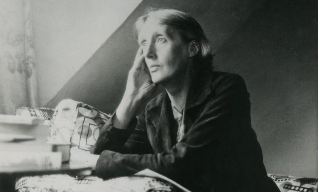 12 Best Short Stories to Read for Screenwriting Inspiration_Virginia Woolf