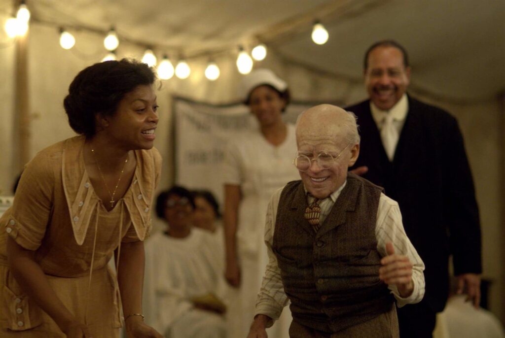 An old Benjamin Button dancing in ‘The Curious Case of Benjamin Button’