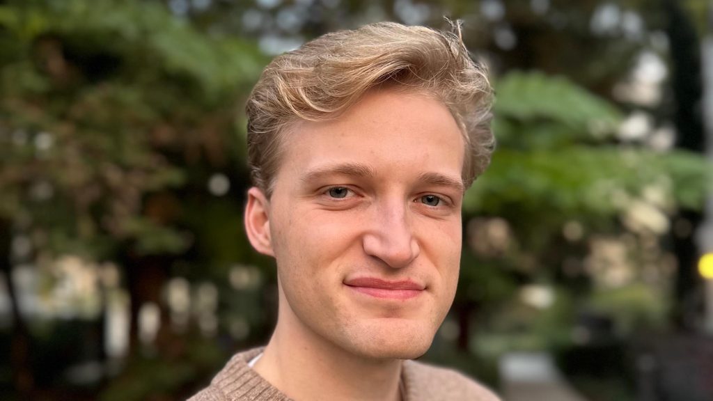 A headshot of Charlie Fellows, How Charlie Fellows Carved His Screenwriting Path to Success with ScreenCraft Competitions
